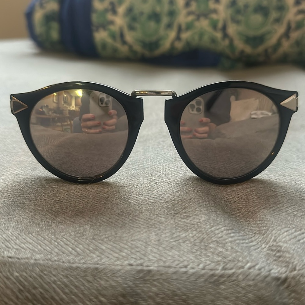 Bring style back to your Sunnies! Copper eyed, and funky!